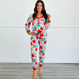 Shirley & Stone Christmas Jogger Lounge Pajama Set Hot Cocoa Gingerbread‎ Man